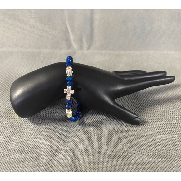Metallic Iridescent Blue Cross Charm Bracelet Octagon Beads Multicolor Stretch - Picture 2 of 8